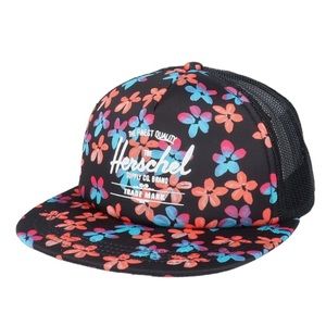 Herschel Kids Whaler Mesh Sunset Daisy Black Snapback Hat